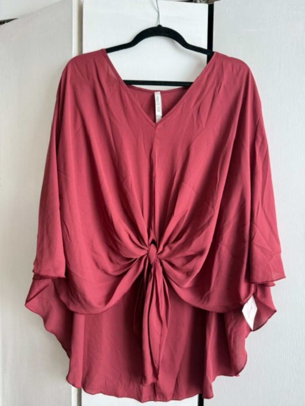 Haute Fox Dusty Rose Front Tie Flowy Blouse 1X NWT